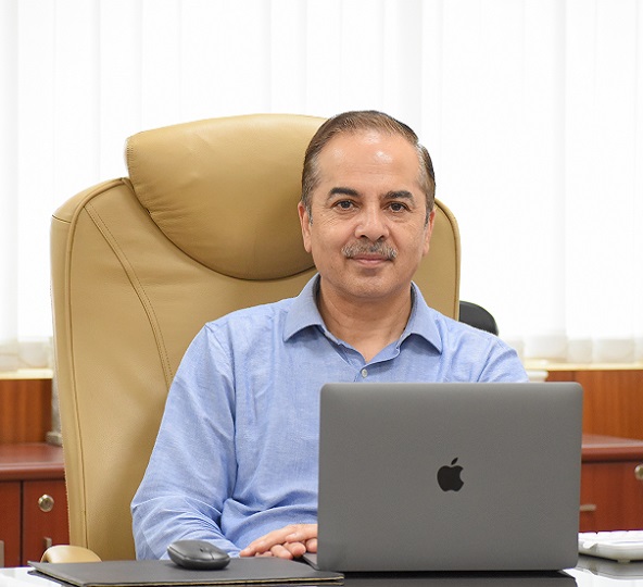 Prof. Maneek Kumar